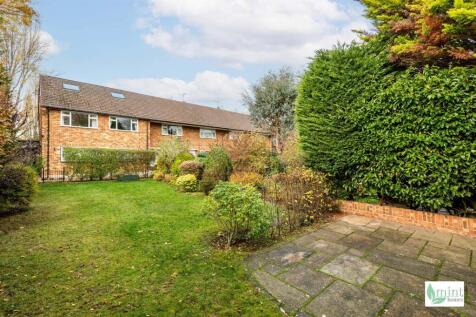 Watermark - Camphill Court-23.jpg