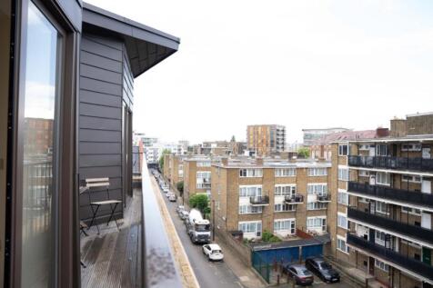 ROOF TERRACE BALCONY