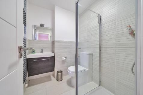 Bedroom 4 En-Suite