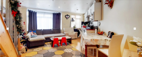 322c LIVING ROOM