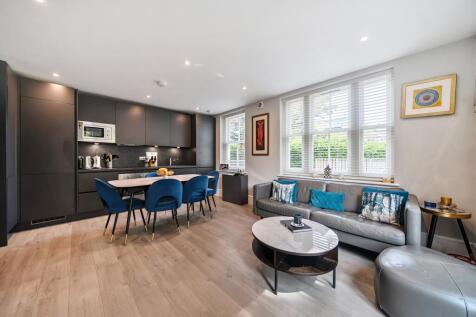 Living Dining Area 