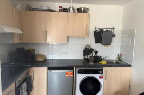 kitchen 1.jpg
