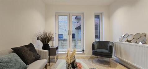 Bedroom/Reception