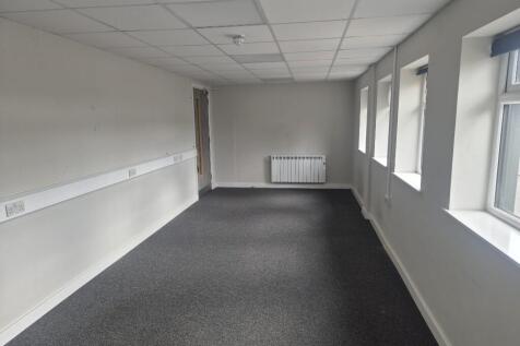 Office 275sqft
