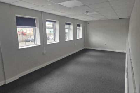 Office 275sqft