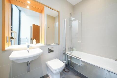 Flat 2 Signal House - x3Gq8setXJfsXHm0r6O9.jpg