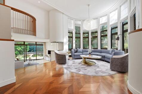 TEC - Flat A Mount Tyndal - Reception staged.jpg