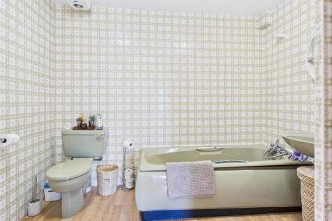 Ground Floor Bathroom