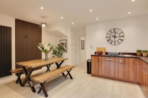 Jade Kitchen 5