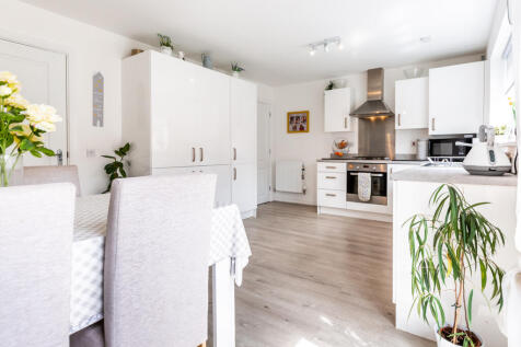 Robinson David Estate Agents 27 Cornflower Way Hig