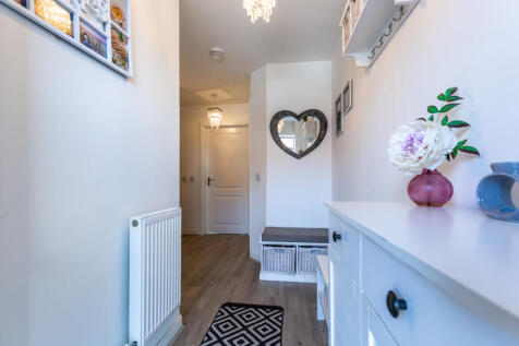 Robinson David Estate Agents 27 Cornflower Way Hig