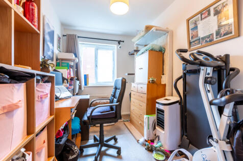 5F8A9071-HDR