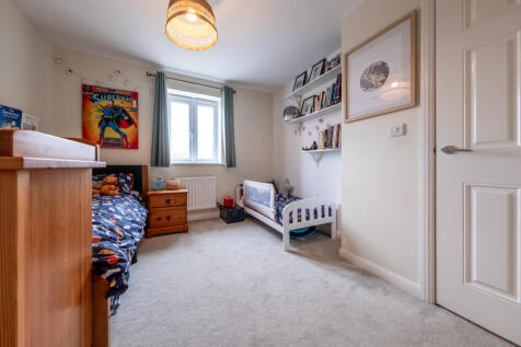 Bedroom 2 (3)