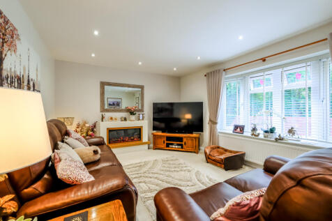 Sitting Room (2)