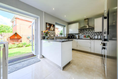 Kitchen (2)