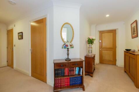 Property Image 8