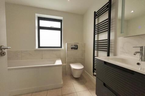 Bath-2.jpg