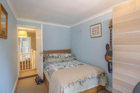 Bedroom 2.jpeg