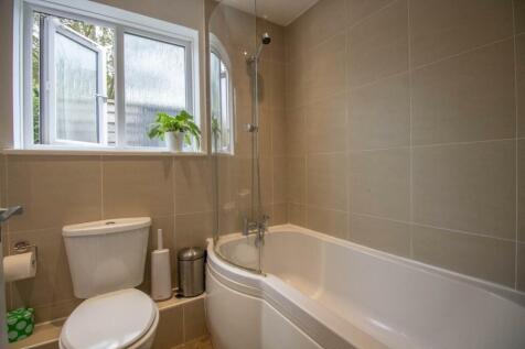 Bathroom.jpeg