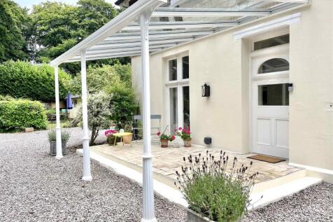 1DelganyVillas_Veranda_FrontDoor.jpg