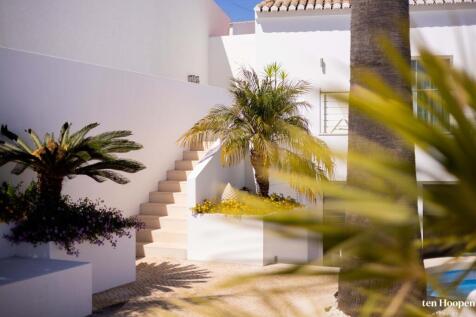 Property Image 35