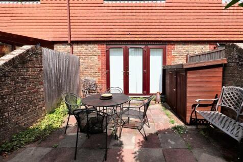 Property Image 11