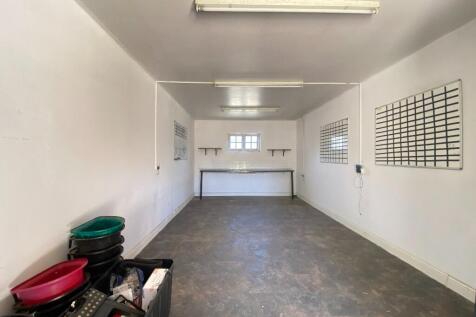 Feed Room