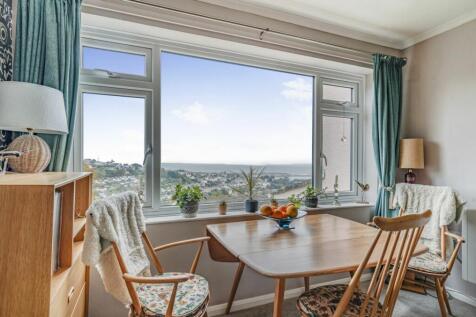 Dining area and views