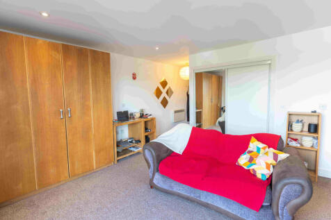 Lounge/Bedroom