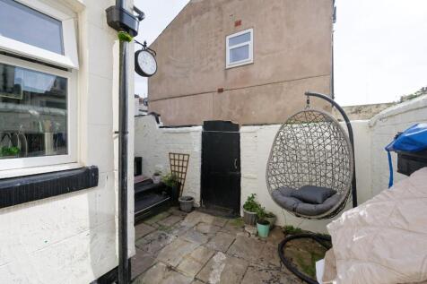 Property Image 18