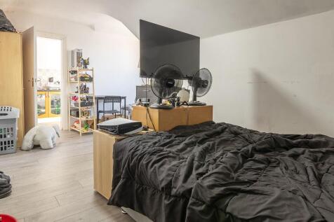 Property Image 121
