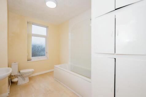 b82915c4-a682-ed11-8