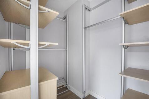 Walk-In Wardrobe