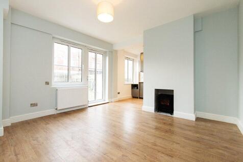 Reception/Kitchen