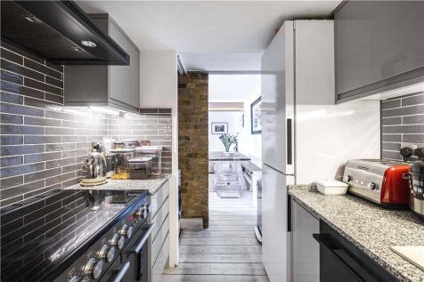Reception/Kitchen