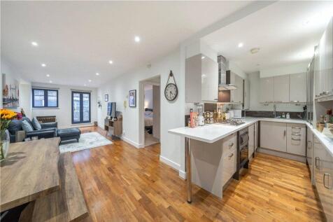 Reception/Kitchen
