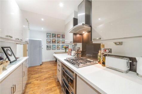 Reception/Kitchen