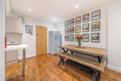 Reception/Kitchen