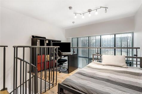 Bedroom/Study