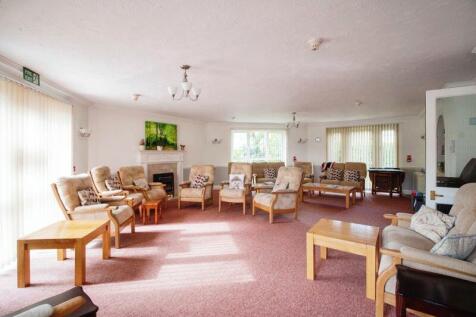 RESIDENTS LOUNGE