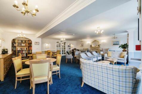 RESIDENTS LOUNGE