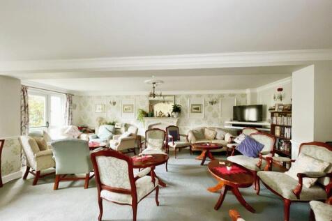 RESIDENTS LOUNGE