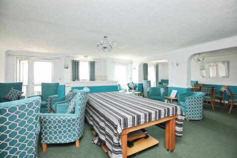RESIDENTS LOUNGE