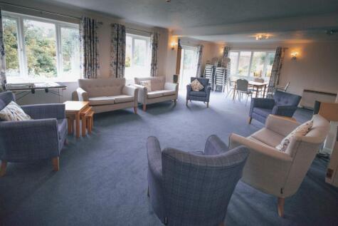 RESIDENTS LOUNGE