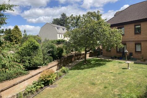 COMMUNAL GARDEN