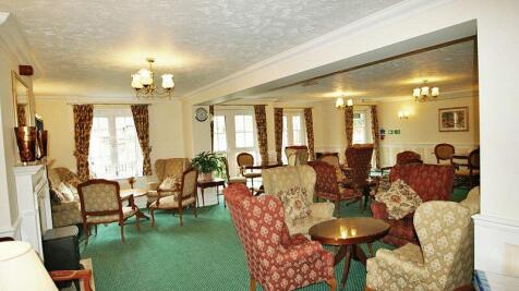 RESIDENTS LOUNGE