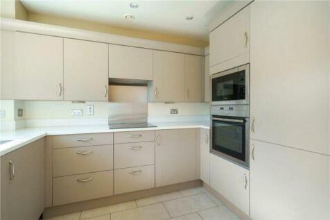 KITCHEN WITH WINDOW