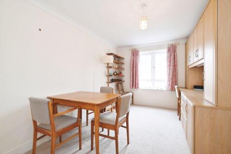 BEDROOM TWO/DINING ROOM