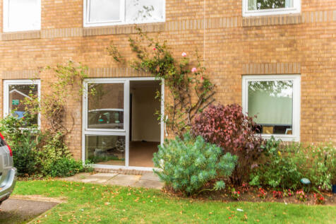 PHOTO SHOWS OUTSIDE