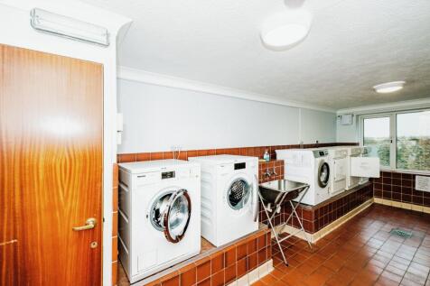 COMMUNAL LAUNDRY